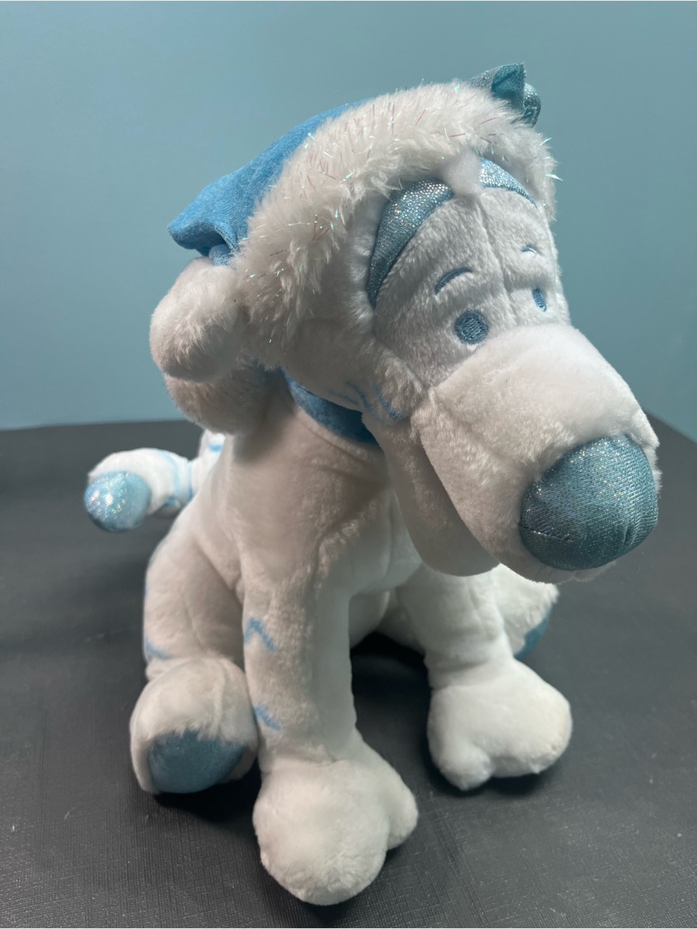Disney Store Exclusive Snowflake Pals Tigger Plush 14"